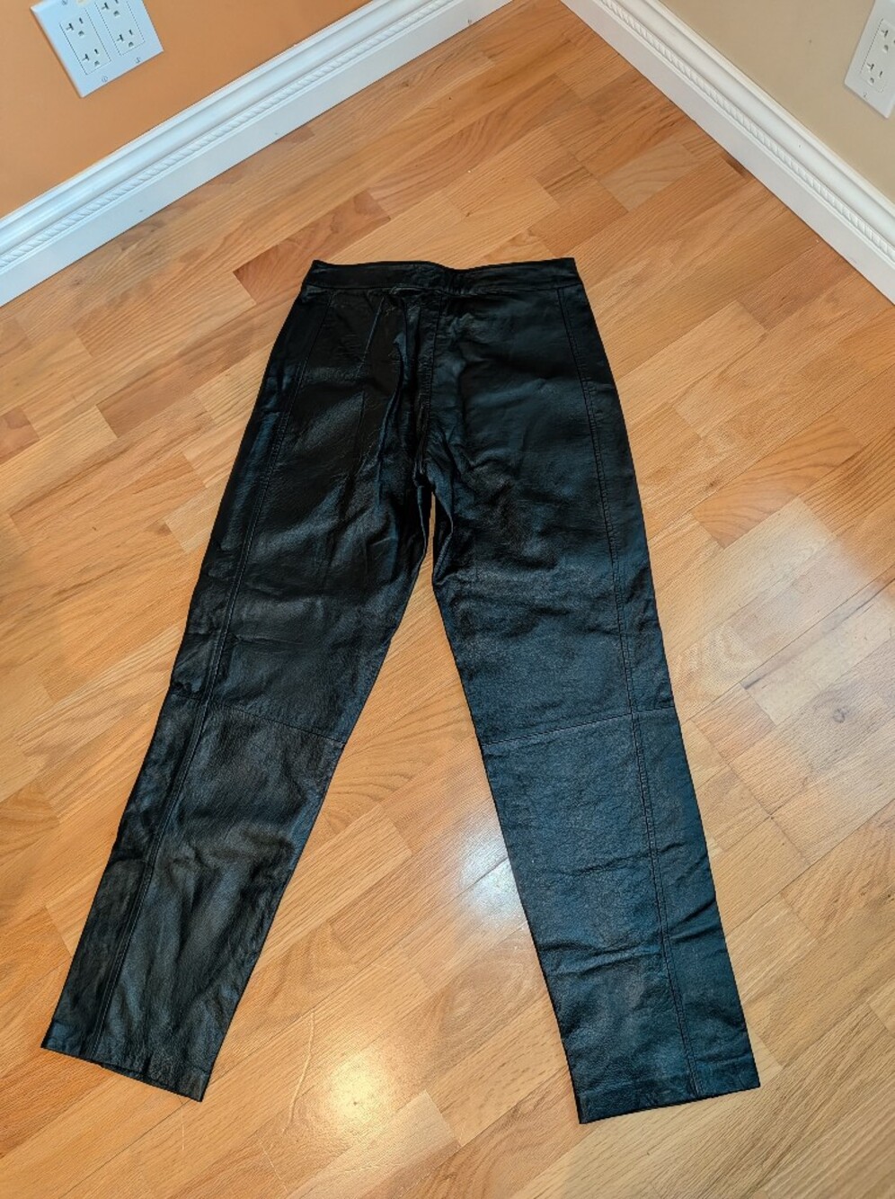 Bagatelle Women's Black 100% Leather Trousers Size 4P